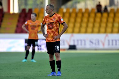 Benevento 'lu Riccardo Improta oyuncusu, İtalya Kupası Rta Benevento vs Spal final maçında, Benevento' daki Ciro Vigorito Stadyumu 'nda oynanan 2-1' lik final maçında,.