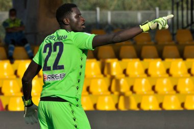 Demba Thiam Spal oyuncusu, İtalya Kupası maçında Rta Benevento - Spal final maçında 2-1, Benevento 'daki Ciro Vigorito Stadyumu' nda oynandı..