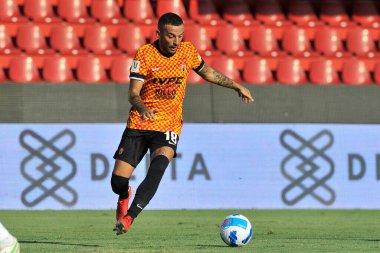 Benevento 'nun Roberto Insigne oyuncusu, Benevento' nun Ciro Vigorito Stadyumu 'nda oynanan İtalya Kupası karşılaşmasında Rta Benevento-Spal final maçında 2-1 yenildi..