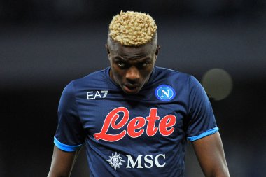 Napoli 'nin Victor Osimhen oyuncusu, Napoli ile Venezia arasındaki İtalya SerieA şampiyonası maçında 2-0, Diego Armando Maradona Stadyumu' nda oynandı.. 