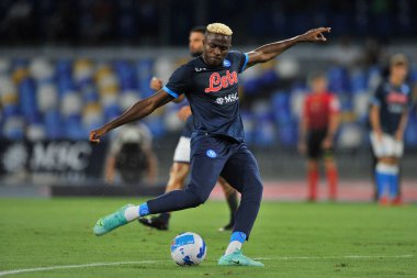 Napoli 'nin Victor Osimhen oyuncusu, Napoli ile Venezia arasındaki İtalya SerieA şampiyonası maçında 2-0, Diego Armando Maradona Stadyumu' nda oynandı.. 