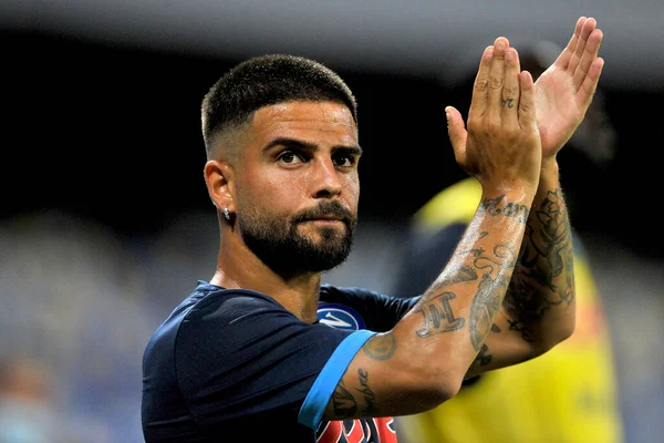 Napoli 'li Lorenzo Insigne, Napoli ile Venezia arasındaki İtalya SerieA şampiyonası maçında Diego Armando Maradona Stadyumu' nda oynanan maç 2-0 berabere sonuçlandı.. 