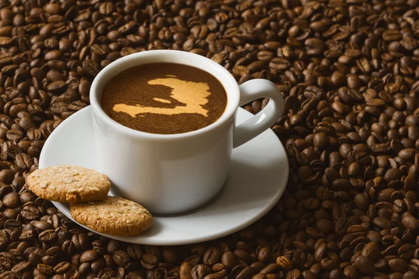 Stillleben - Kaffee mit Landkarte von Haiti — Stockfoto