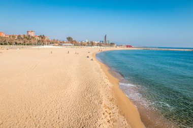 Barcelona'da güzel plaj