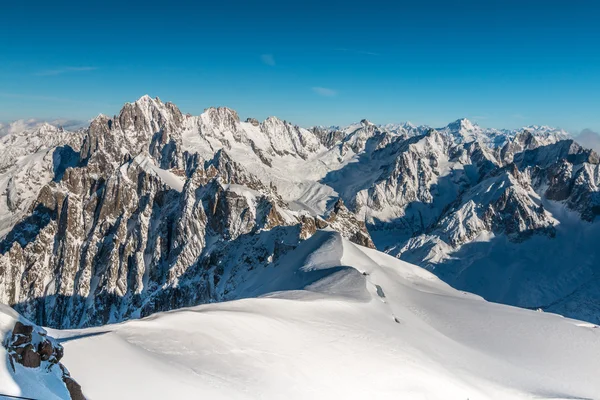 Nézetet Aiguille du Midi francia Alpok — Stock Fotó