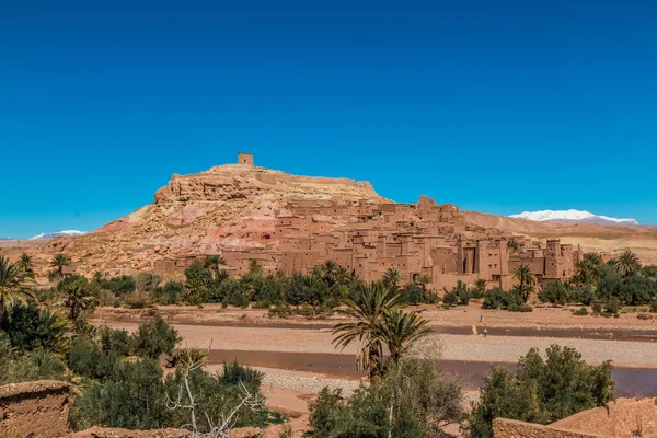 Ait Benhaddou lera by i Marocko — Stockfoto