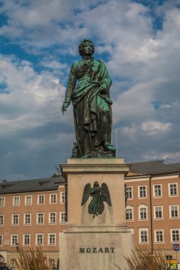 Avusturya Salzburg Mozart'ın heykeli