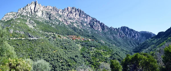 Panorama Capu Ota Mountain i Spelunca Canyon — Zdjęcie stockowe