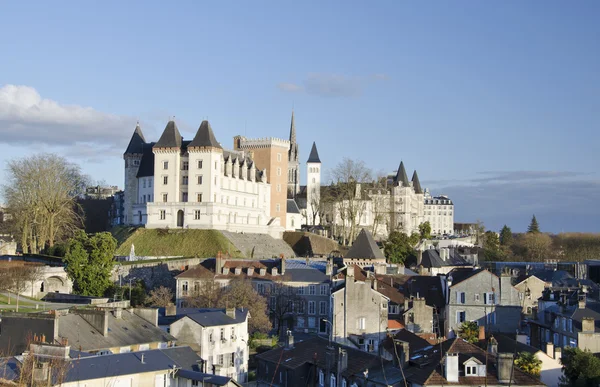 Historiska centrum av Pau, huvudstad i Bearn. — Stockfoto