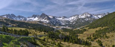 Grau Roig adlı Andorra Pyrenees Panoraması