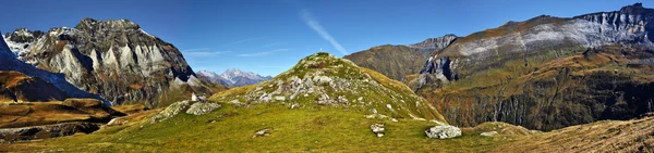 Panorama del circo Troumouse en los Pirineos franceses — Foto de Stock