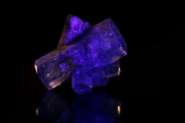 Blue glowing crystals — Stock Photo, Image