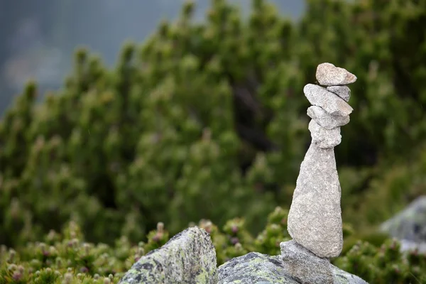 Stack of stones in the mountains — Stock Photo, Image