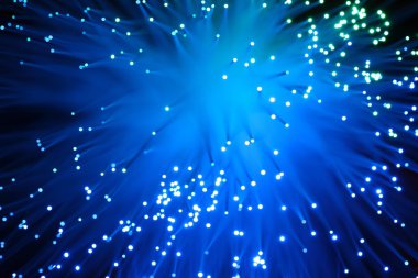 Işıklı optik elyaf