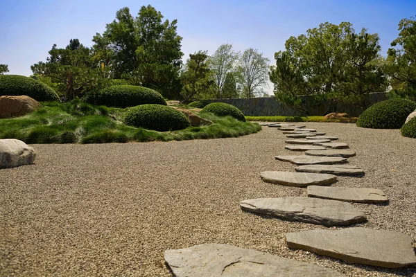 Caminho do jardim zen japonês — Fotografia de Stock