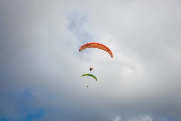 Paragliding Cloudy Sky — Stock fotografie