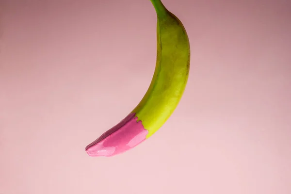 Banane Rosa Farbe Getaucht Abstrakter Hintergrund — Stockfoto