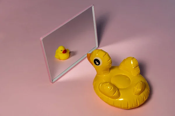 Rubber Yellow Duck Mirror Tiny Reflection Itself Pink Pastel Background — Stock Photo, Image