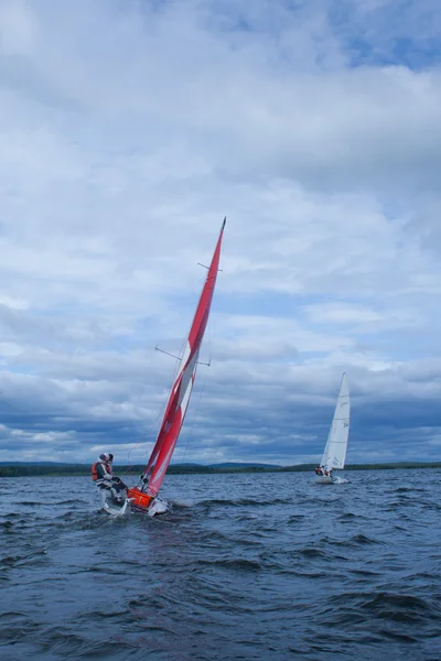 Tavatyi Gölü: reggata