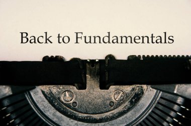 Temel imgelere dönersek operasyonel temellendirme sadeliği disiplini ve temel iş temellerine odaklanma