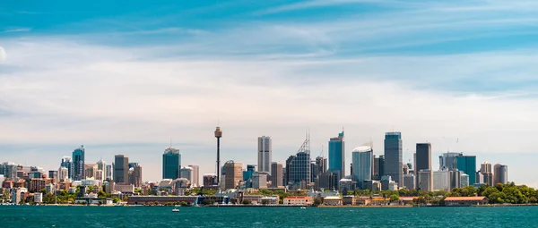 Vista panorâmica no horizonte urbano da cidade de Sydney — Fotografia de Stock