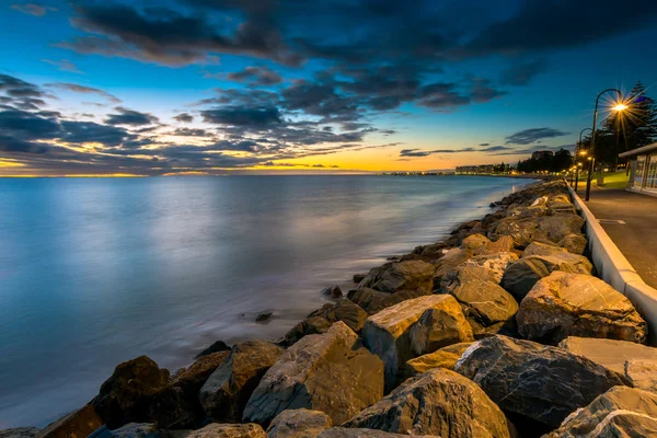 Glenelg strand bij zonsondergang — Stockfoto