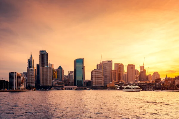 Ville de Sydney skyline au coucher du soleil — Photo