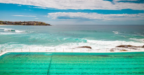 Bondi Plajı Açık Yüzme Havuzu