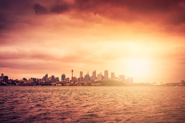 Sydney skyline au coucher du soleil — Photo