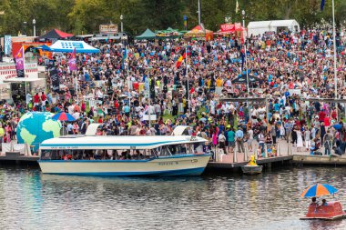 Kalabalık yaşlı Park Adelaide