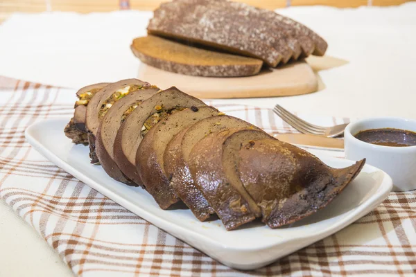 Hígado de cerdo relleno Fotos De Stock Sin Royalties Gratis