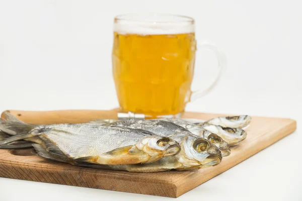 bira ve kuru balık