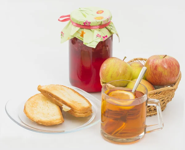 トーストと蜂蜜レモン紅茶 — ストック写真