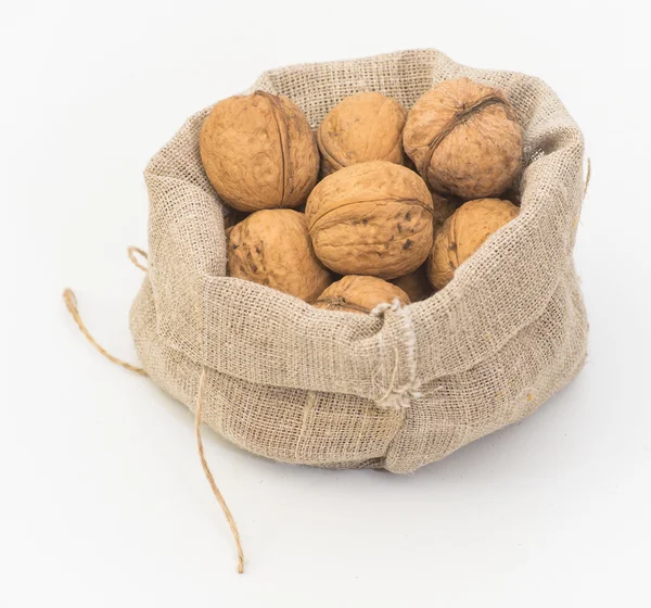 Bolsa de lino de nueces —  Fotos de Stock