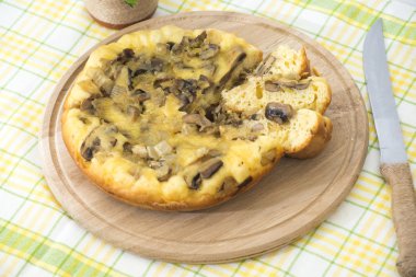 Peynir mantarlı börek