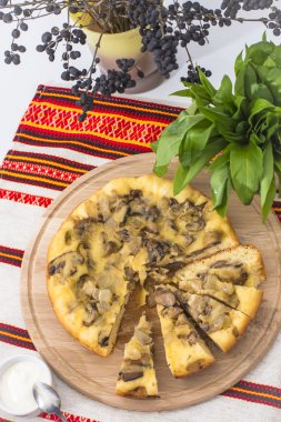 Peynir mantarlı börek