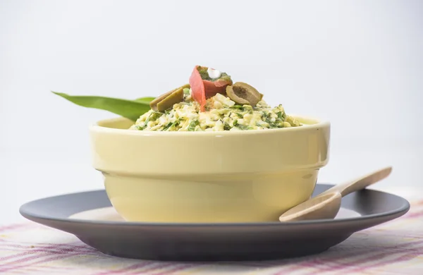 Salada de queijo com ovos — Fotografia de Stock