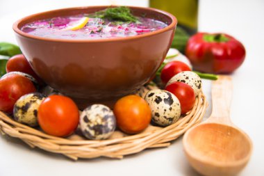 Ekşi süt soğuk çorba