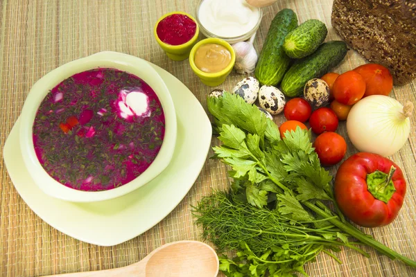 Ekşi süt soğuk çorba