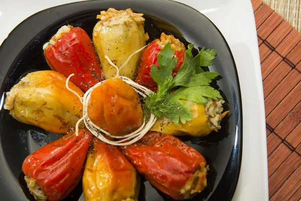 Bulgar biber dolması