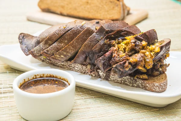 Doldurulmuş domuz karaciğer