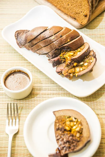 Doldurulmuş domuz karaciğer