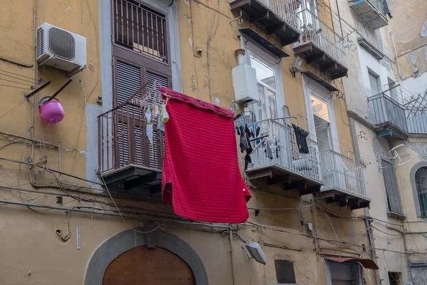 Laundry Dries Balconies Fragment House Italy — Stock Photo, Image