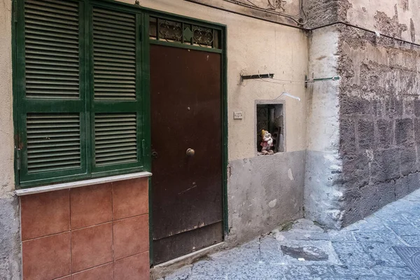Closed Window Door House Street Naples — Stock Photo, Image
