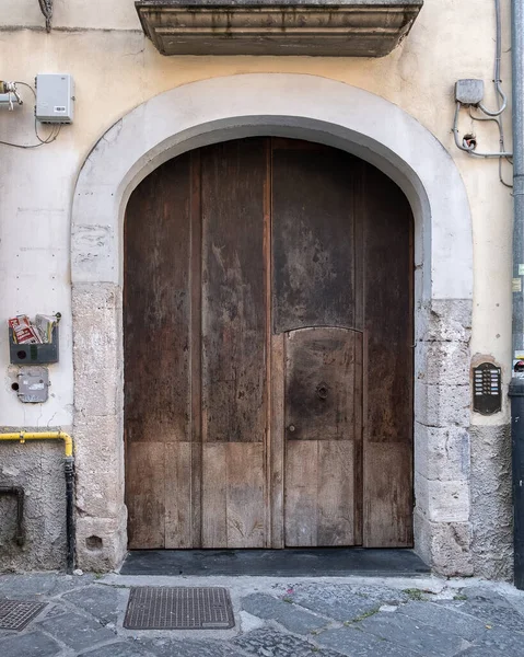 Entrance Courtyard House Closed Wooden Door — Stock Photo, Image