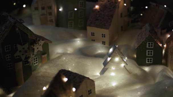 Bella Miniatura Villaggio Decorativo Fatto Mano Vigilia Natale Nell Atmosfera — Video Stock