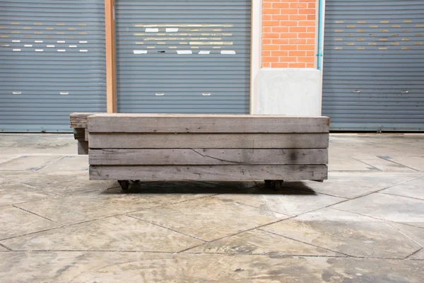 木製のベンチ — ストック写真