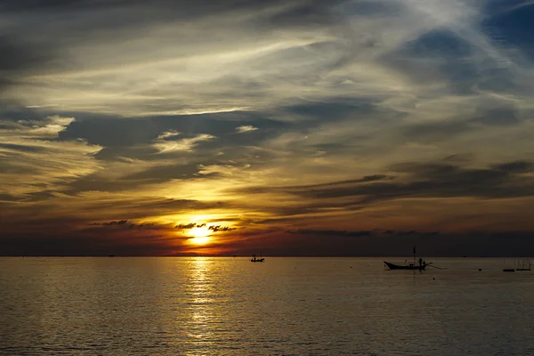 Salida y puesta del sol Pescadores de estilo de vida — Foto de Stock