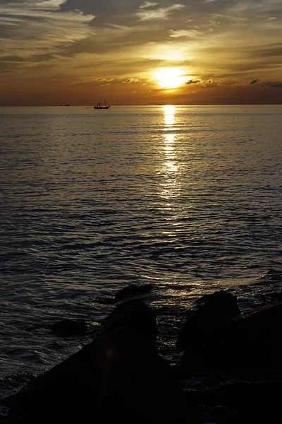 Lever et coucher du soleil Lifestyle pêcheurs — Photo