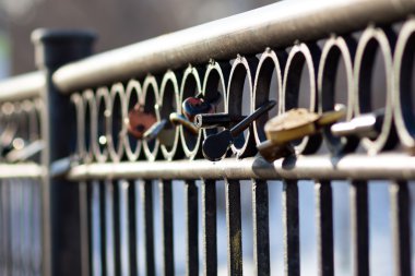 çite çeşitli kaleler